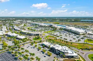 8933 Manor Loop, Lakewood Ranch, FL 34202 - Photo 42