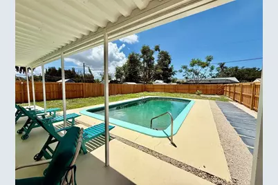 920 Myrtle Avenue, Venice, FL 34285 - Photo 44