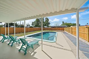 920 Myrtle Ave, Venice, FL 34285 - Photo 26