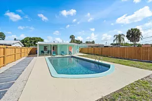 920 Myrtle Ave, Venice, FL 34285 - Photo 36