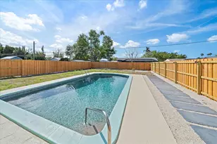 920 Myrtle Ave, Venice, FL 34285 - Photo 30