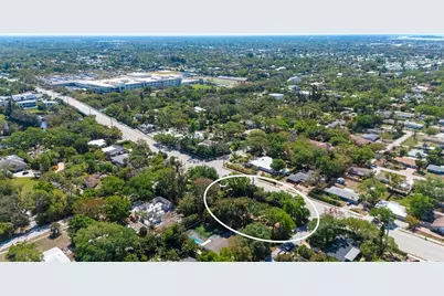4717 Crystal Avenue, Sarasota, FL 34231 - Photo 16