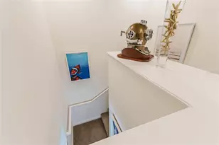 1564 Napoli Dr W, Sarasota, FL 34232 - Photo 14