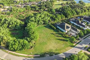 3433 Founders Club Dr, Sarasota, FL 34240 - Photo 20