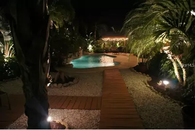 2704 Marlette Street, Sarasota, FL 34231 - Photo 4