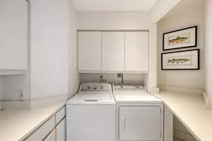 415 L Ambiance Dr, Longboat Key, FL 34228 - Photo 42