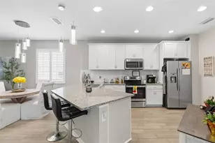 6017 Amberly Dr, Bradenton, FL 34208 - Photo 16