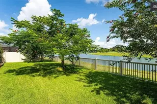 727 129th St NE, Bradenton, FL 34212 - Photo 32