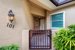6427 Moorings Point Cir, Lakewood Ranch, FL 34202 - Photo 8