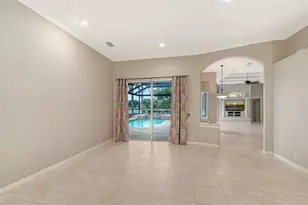 7454 Paurotis Ct, Sarasota, FL 34241 - Photo 12