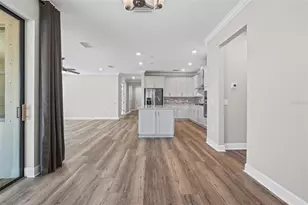 17907 Eastbrook Ter, Bradenton, FL 34202 - Photo 14