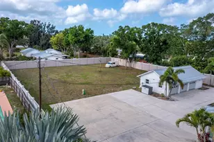 5618 Britannia Dr, Sarasota, FL 34231 - Photo 66