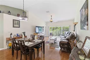 7532 Marsh Orchid Cir, Bradenton, FL 34203 - Photo 4