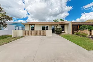 4110 39th Ave W, Bradenton, FL 34205 - Photo 1