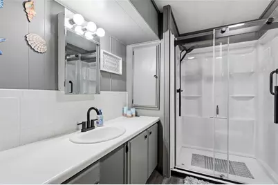 6624 Marina Drive, Bradenton, FL 34207 - Photo 10