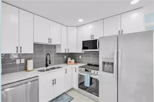 445 63rd St, Holmes Beach, FL 34217 - Photo 6