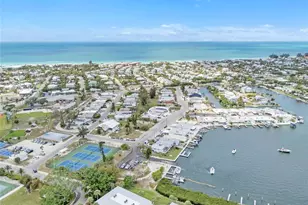 445 63rd St, Holmes Beach, FL 34217 - Photo 40
