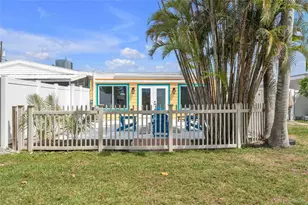 445 63rd St, Holmes Beach, FL 34217 - Photo 32
