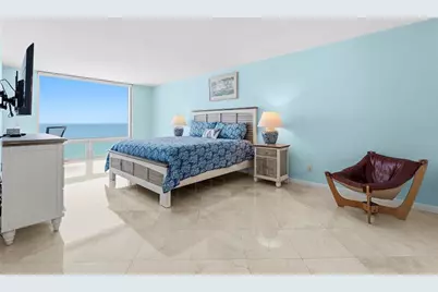 2425 Gulf Of Mexico Drive #8C, Longboat Key, FL 34228 - Photo 36