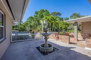 2605 Desoto Rd, Sarasota, FL 34234 - Photo 10