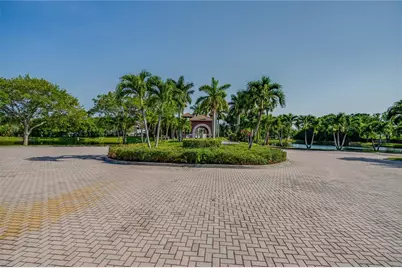 10263 Gandy Boulevard N #2106, Saint Petersburg, FL 33702 - Photo 34