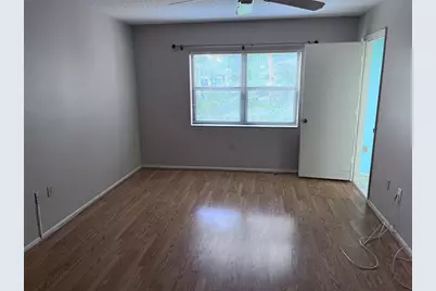 315 30th Avenue W #B203, Bradenton, FL 34205 - Photo 14