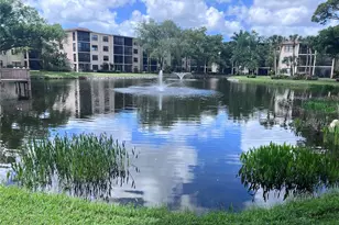 315 30th Ave W, Bradenton, FL 34205 - Photo 2