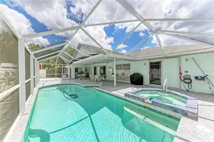 4916 32nd Ave Dr W, Bradenton, FL 34209 - Photo 2