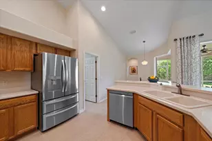 6651 63rd Terrace E, Bradenton, FL 34203 - Photo 14