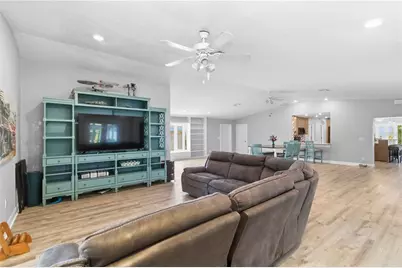 907 69th Street NW, Bradenton, FL 34209 - Photo 14