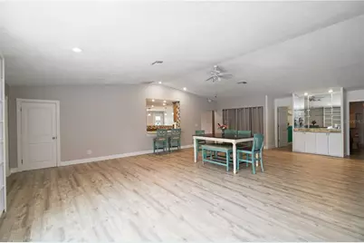 907 69th Street NW, Bradenton, FL 34209 - Photo 14