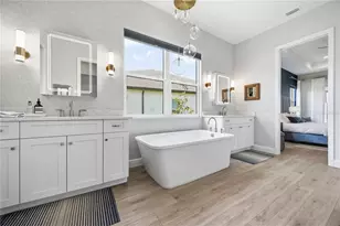 18045 Home Run Dr, Venice, FL 34293 - Photo 22