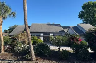 3905 Spyglass Hill Rd, Sarasota, FL 34238 - Photo 2