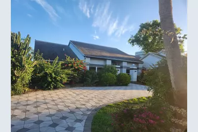 3905 Spyglass Hill Road, Sarasota, FL 34238 - Photo 6