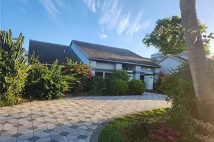 3905 Spyglass Hill Rd, Sarasota, FL 34238 - Photo 6