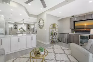 235 Cocoanut Ave, Sarasota, FL 34236 - Photo 8