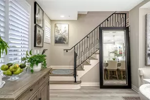 235 Cocoanut Ave, Sarasota, FL 34236 - Photo 12