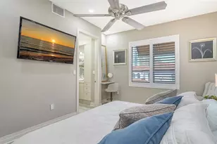 235 Cocoanut Ave, Sarasota, FL 34236 - Photo 18