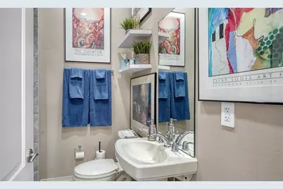 235 Cocoanut Avenue #106-B, Sarasota, FL 34236 - Photo 32