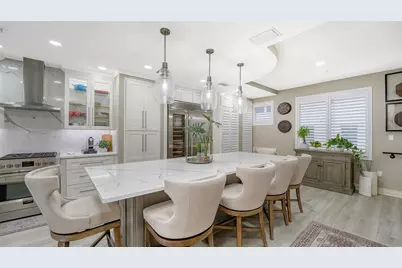 235 Cocoanut Avenue #106-B, Sarasota, FL 34236 - Photo 10