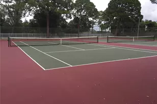 2650 Coconut Bay Ln Ln, Sarasota, FL 34237 - Photo 20