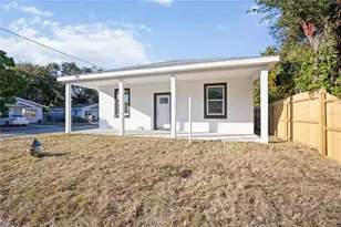 520 12th Ave W, Bradenton, FL 34205 - Photo 2