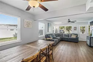 7804 54th Ct E, Palmetto, FL 34221 - Photo 8