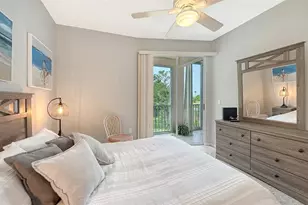 9630 Club S Cir, Sarasota, FL 34238 - Photo 20