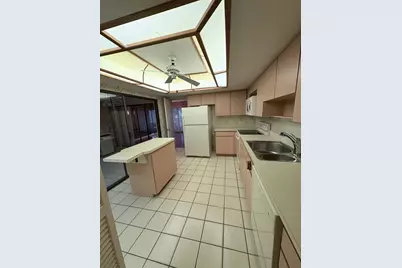 14111 Cypress Circle, Tampa, FL 33618 - Photo 1