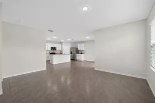 34211 Jasper Stone Dr, Wesley Chapel, FL 33543 - Photo 8