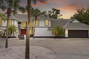 765 Siesta Key Cir, Sarasota, FL 34242 - Photo 6