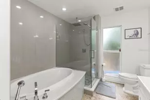 765 Siesta Key Cir, Sarasota, FL 34242 - Photo 22