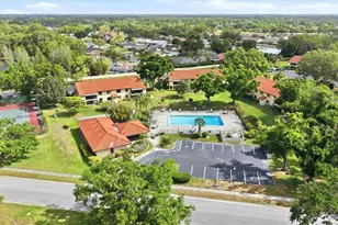 5765 Gardens Dr, Sarasota, FL 34243 - Photo 26