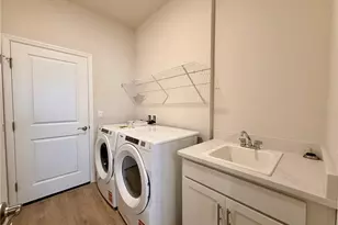 18241 Beach Ranch Terrace, Lakewood Ranch, FL 34211 - Photo 24